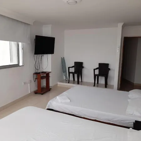 Apartamento De 3 Alcobas 3m-tc17 Cerca Al Mar Con Piscina Aire Acondicionado Y Wifi