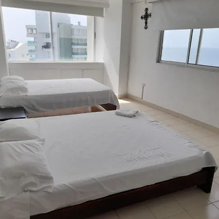 De 3 Alcobas 3m-tc17 Cerca Al Mar Con Piscina Aire Acondicionado Y Wifi *